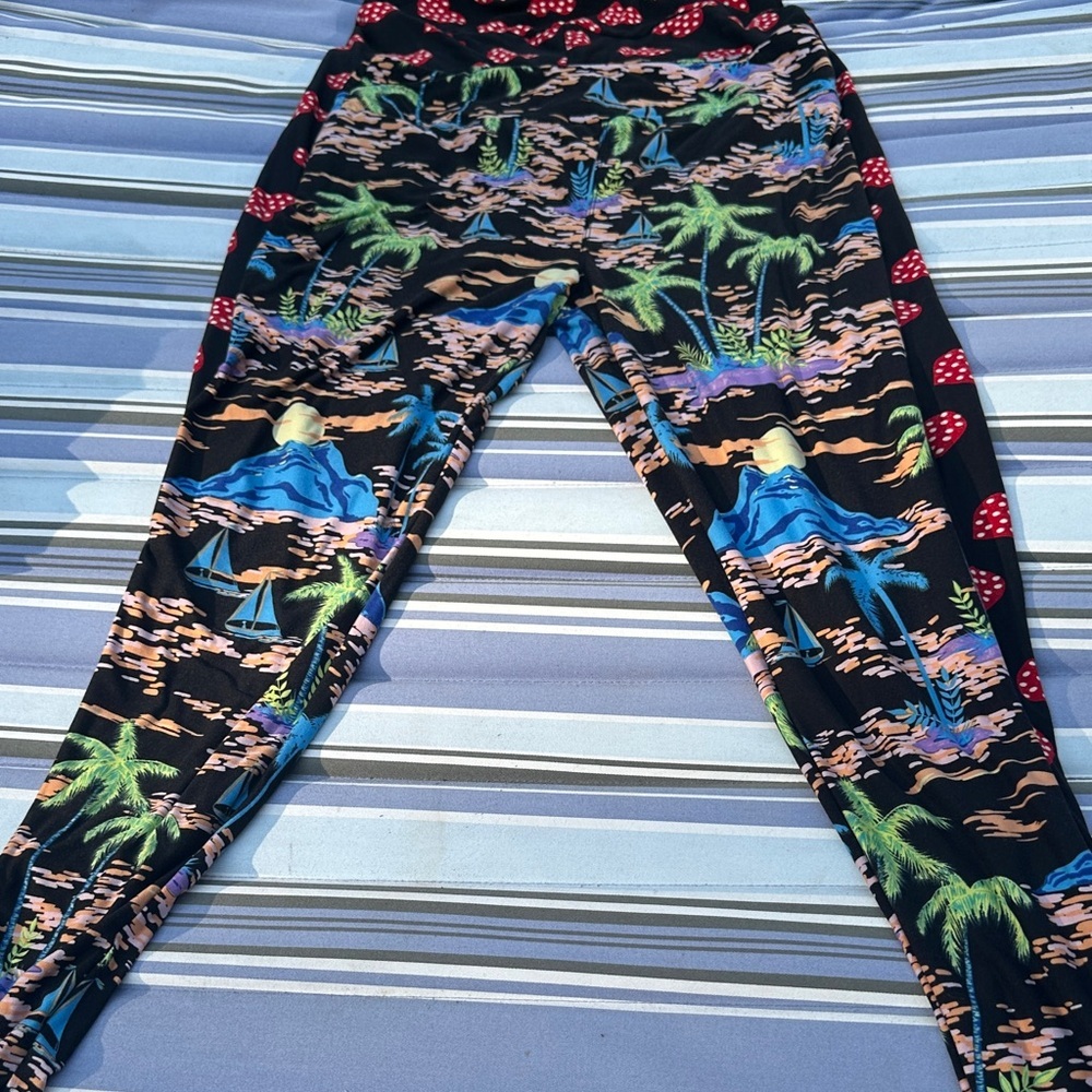 Lot of 3 LuLaRoe Women's Leggings T/C - Picture 4 of 8